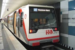 Hamburg, Wandsbek Markt, 21. May 2005