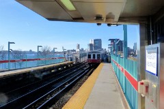 Charles/MGH T-station, 6. December 2015