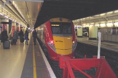 London, Victoria Station, Gatwich Express, 6. January 2008