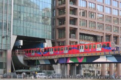 DLR (Docklands Light Railway), London, Heron Quays, 11. October 2013