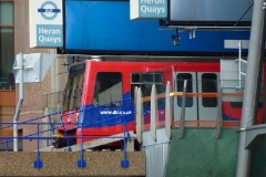 DLR (Docklands Light Railway), London, Heron Quays, 11. October 2013