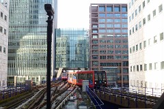 DLR (Docklands Light Railway), London, Heron Quays, 11. October 2013
