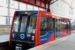 DLR (Docklands Light Railway), London, Canary Wharf, 11. October 2013
