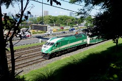 GO, diesel locomotive type MP40PH-3C, Toronto, 11. july 2013