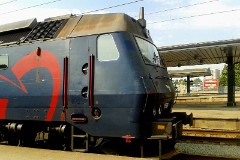DSB ME 1509 photographed in Fredericia 24. August 2015.  The ME class was built by Henchel in Germany in a number of 37. It was put in service in 1981 - 1985. CO-CO. GM diesel engine 16. cyl. 3.300 hp. Max speed 175 km/h - 109 mph. Length 21 000 mm. Weight 115 metric tonnes. ME 1509 was put in service in 1981.