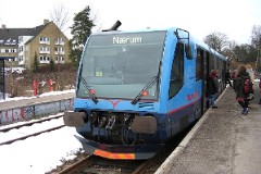 Nærumbanen Lm 25 (RegioSprinter) photographed in Nærum 23. February 2005.  The trainsets were built by Duewag in 1998 and delivered to Nærumbanen ( LNJ ) in 1999. A total number of 4 was delivered. 2 MAN 5 cyl. diesel engines of 228 kW - 310 hp. A2A. Max speed 80 km/h - 50 mph. Length 24 800 mm. Weight 33,1 metric tonnes. 58 seats.