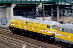 H. F. Wiebe 320 001-1 and 216 122-2, Hamburg Wilhelmsburg, 28. March 2015