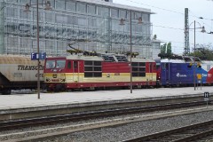 CD 371 005-0 and 371 201-5, Dresden Hauptbahnhof, 3. May 2015