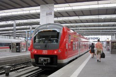 DB 440 547-8, München Hauptbahnhof, 30. July 2011