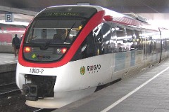 Regio Bahn, Verkehrsverbund Rhein-Ruhr, Düsseldorf Hauptbahnhof, 18. April 2006