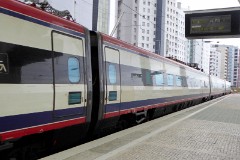 CP 4006, photographed at the railwaystation Oriente in Lisbon, 17. October 2016.
