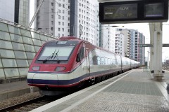 CP 4006, photographed at the railwaystation Oriente in Lisbon, 17. October 2016.