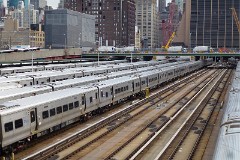 LIRR trains (Long Island Rail Road), West Side Yard, Manhattan, New York City, 29. November 2014