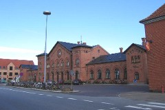 railwaystations jernbanestationer denmark 2007080409 slagelse