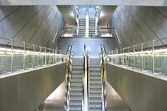 railwaystations jernbanestationer denmark 2006021209 kongens nytorv metro