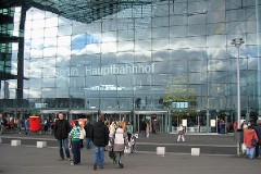 Berlin Hauptbahnhof, 6. April 2007