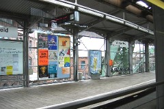 Wuppertal, Wupperfeld, Schwebebahn, 20. April 2006