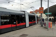 Typ ULF, Hietzinger Hauptstraße / Hietzing U-Bahn, 29. October 2016