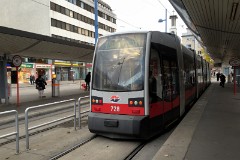 Typ ULF, 728, Floridsdorf, Franz Jonas Platz, 29. October 2016