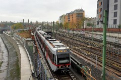 Type T (Wiener Linien U6), Langenfeldgasse, 29. October 2016