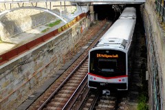Type V (Wiener Linien U4), Pilgramsgasse, 30. October 2016