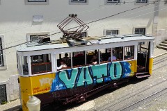 Elevador da Glória, Lisbon, 28. April 2016