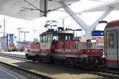 ÔBB 1163 008-4, Salzburg Hauptbahnhof, 24. July 2014.  These Locomotves are built in 1991 in a number of 20 and has e max speed of 120 km/h - 75 mph.