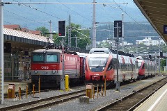 Öbb 1144 055 and Öbb 4023 008 (Talent), Villach, 28. July 2014