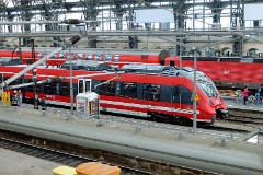 DB 442 314, Dresden Hauptbahnhof, 3. May 2015
