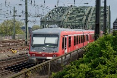 DB 628 238, Cologne, Hohenzollernbrücke, 12. April 2014