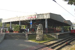 20061020 03 railwaystations jernbanestationer hungary budapest varosmajor