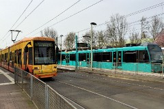 S-Wagen der VGF, Frankfurt am Main, Ginnheim, 2. April 2016. Baujahr der S-Wagen 2003 bis 2007. Hersteller: Bombardier Transportation